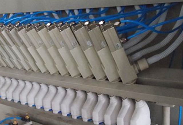 tilpassede påfyldningsdyser.jpg