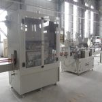 Automatisk vinkelhalsflaskefyldningslinje til ætsende væske