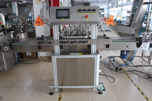 Forseglingsmaskine for glaskrukker (3).JPG