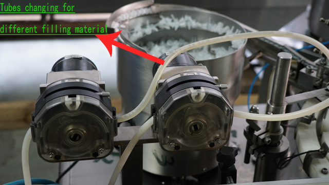 glasflasker påfyldning af låg (5).jpg