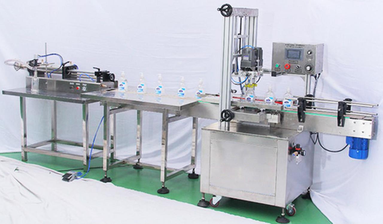 automatic screw capping machine inline skruelågmaskine.jpg