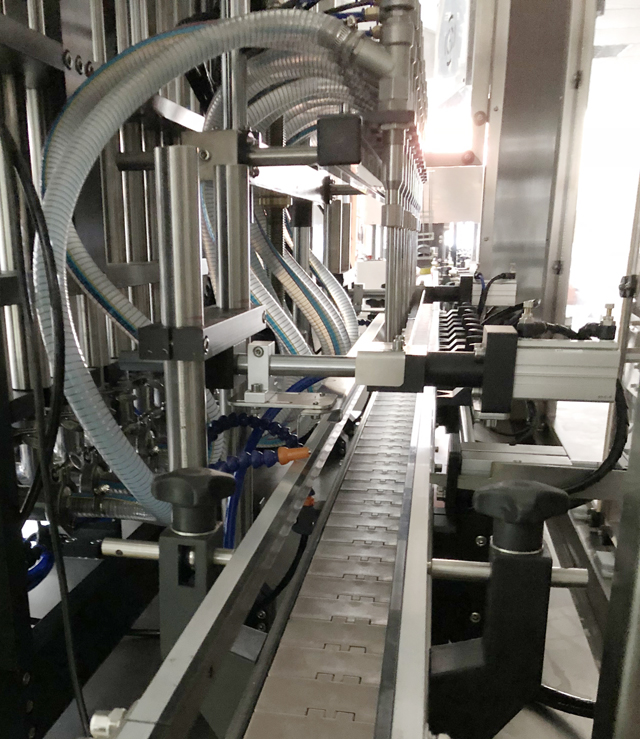 påfyldningsmaskine automatisk.JPG