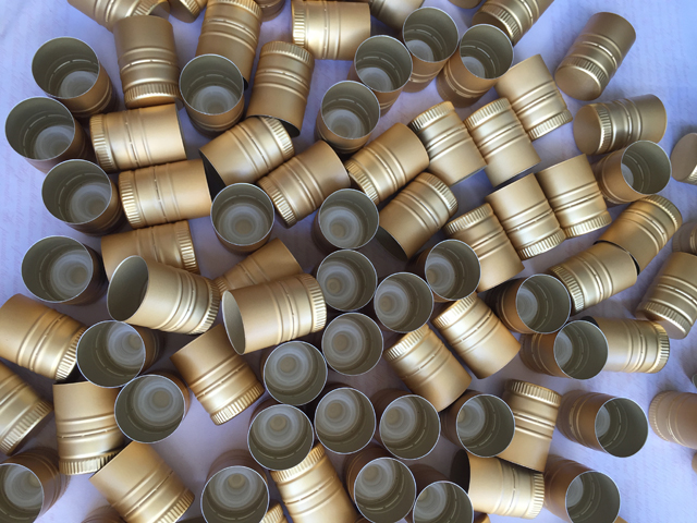 caps samples sent from usa customer for capping machine alu caps.jpg