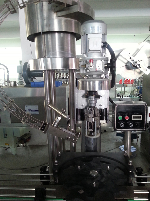 lågmaskine til flasker.jpg