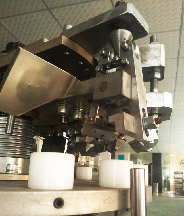 sealer part for metal hose tætningsfyld til metalrør.jpg