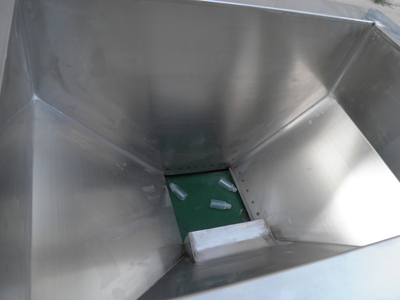 E liquid unscrambler for filling capping line flaske unscrambler til E liquid.jpg