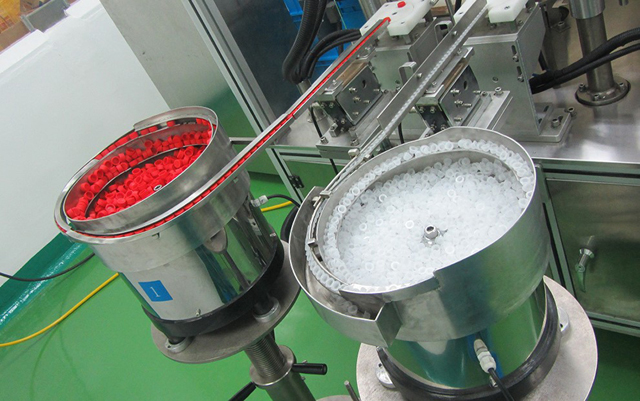 hætter foderskål.jpg