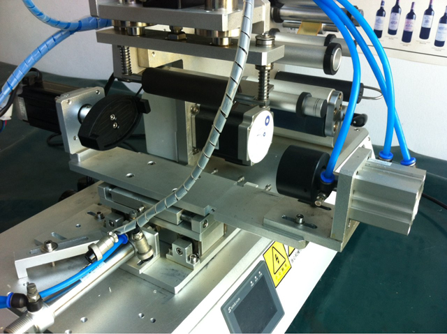 etiketteringsmaskiner etiketteringshoved .jpg