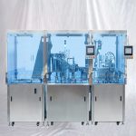 Farmaceutisk færdigfyldte sprøjter samling påfyldningshættemaskine