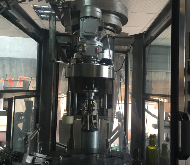 indvendig ropp capping machinery.jpg