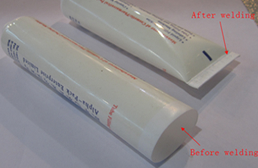 welding samples by ultrasonic tube sealer svejseprøver med ultralydsrørforsegleren.jpg