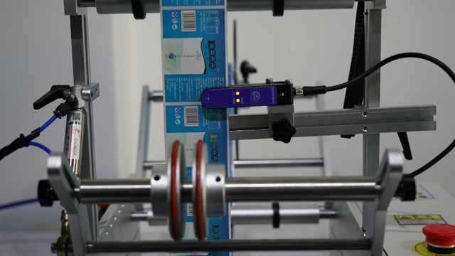 Sensorsystem til registrering af etiketter semi automatic.jpg